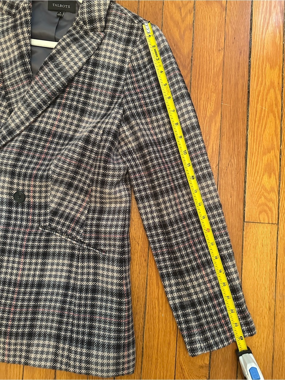 Talbots Women's Oversized Plaid Preppy Blazer in Sage, Black and Pink Size 8 - Picture 12 of 12